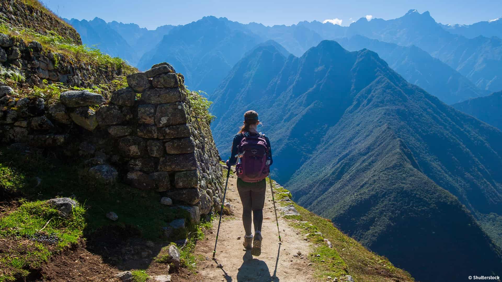 Inca Trail vs Luxury Train to Machu Picchu: Which Experience Is Better?